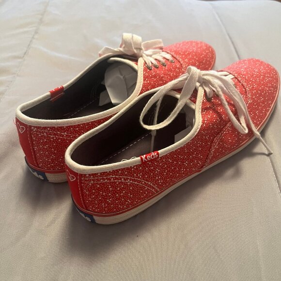 💥Final Sale 💥Taylor Swift Keds Red Shoes Size 8.5 - Picture 2 of 7